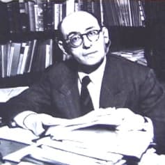 Celebrities Born in 1900 | List of Famous Men & Women Born in 1900 (Page 3)