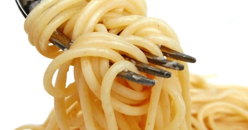 interesting things to put on plain pasta