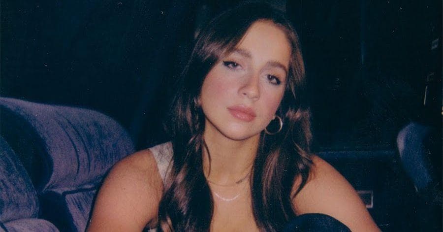 The 25+ Best New Pop Artists Of 2021, Ranked By Fans