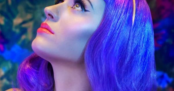 The Hottest Women with Brightly Colored Hair