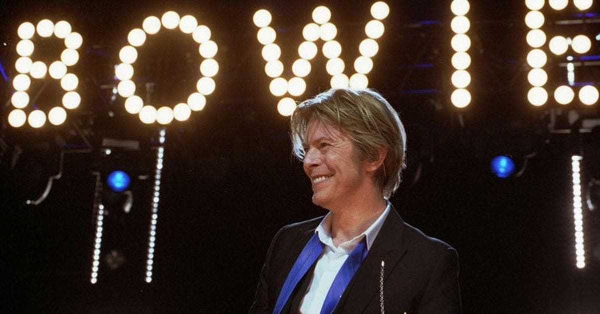David Bowie Interviews & Moments That Prove He Was A Beautiful Space ...
