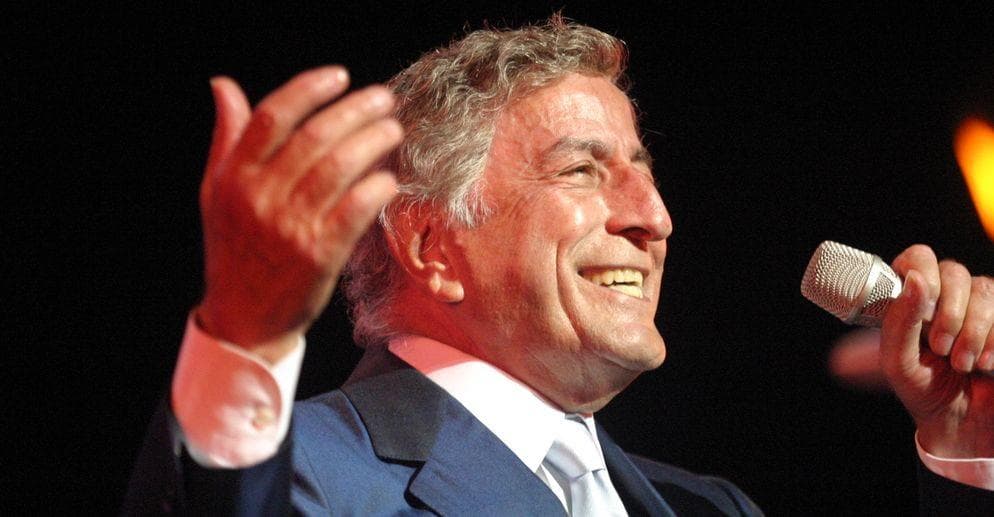 58 Old Singers You Didn't Realize Are Still Alive