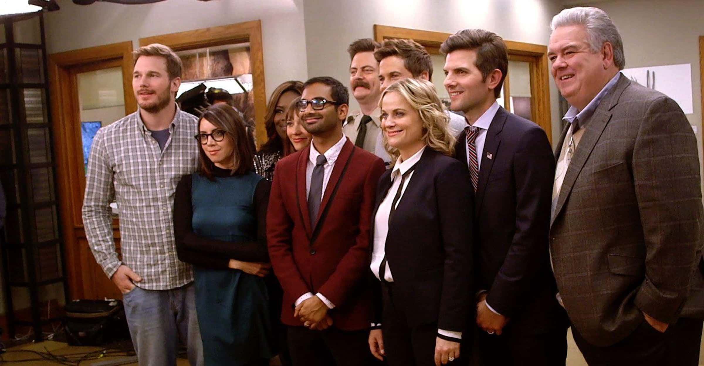 22+ Great TV Comedy Shows About the Workplace and Co-Workers