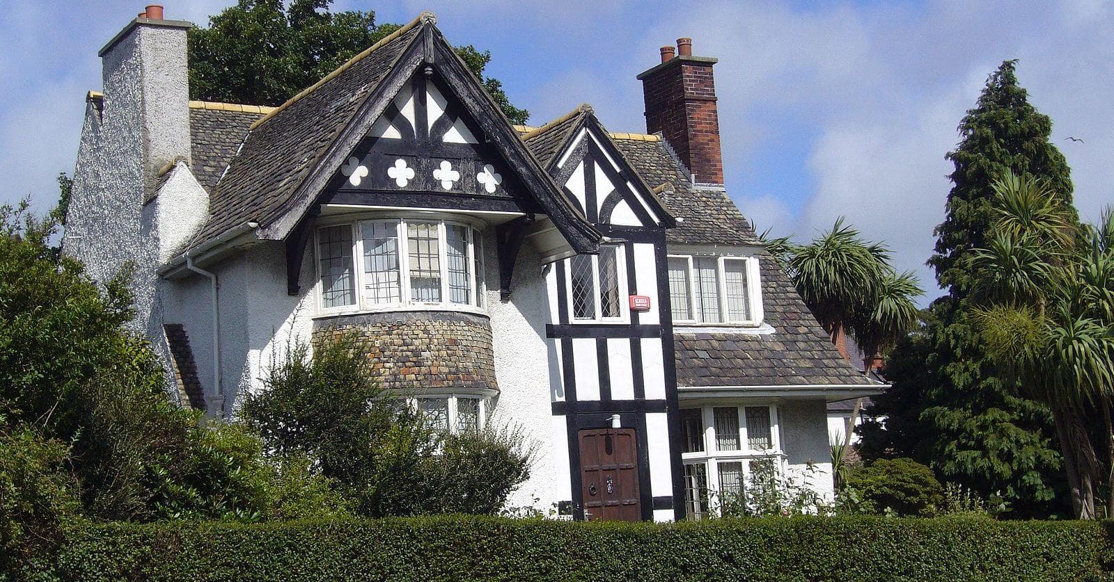 Ranker Readers Are Sharing The Fictional Houses They Would Live In