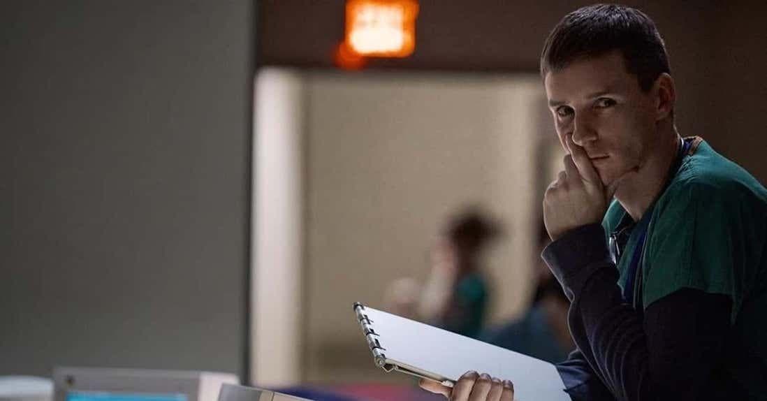 Actors Talk About Playing Horrible Historic People