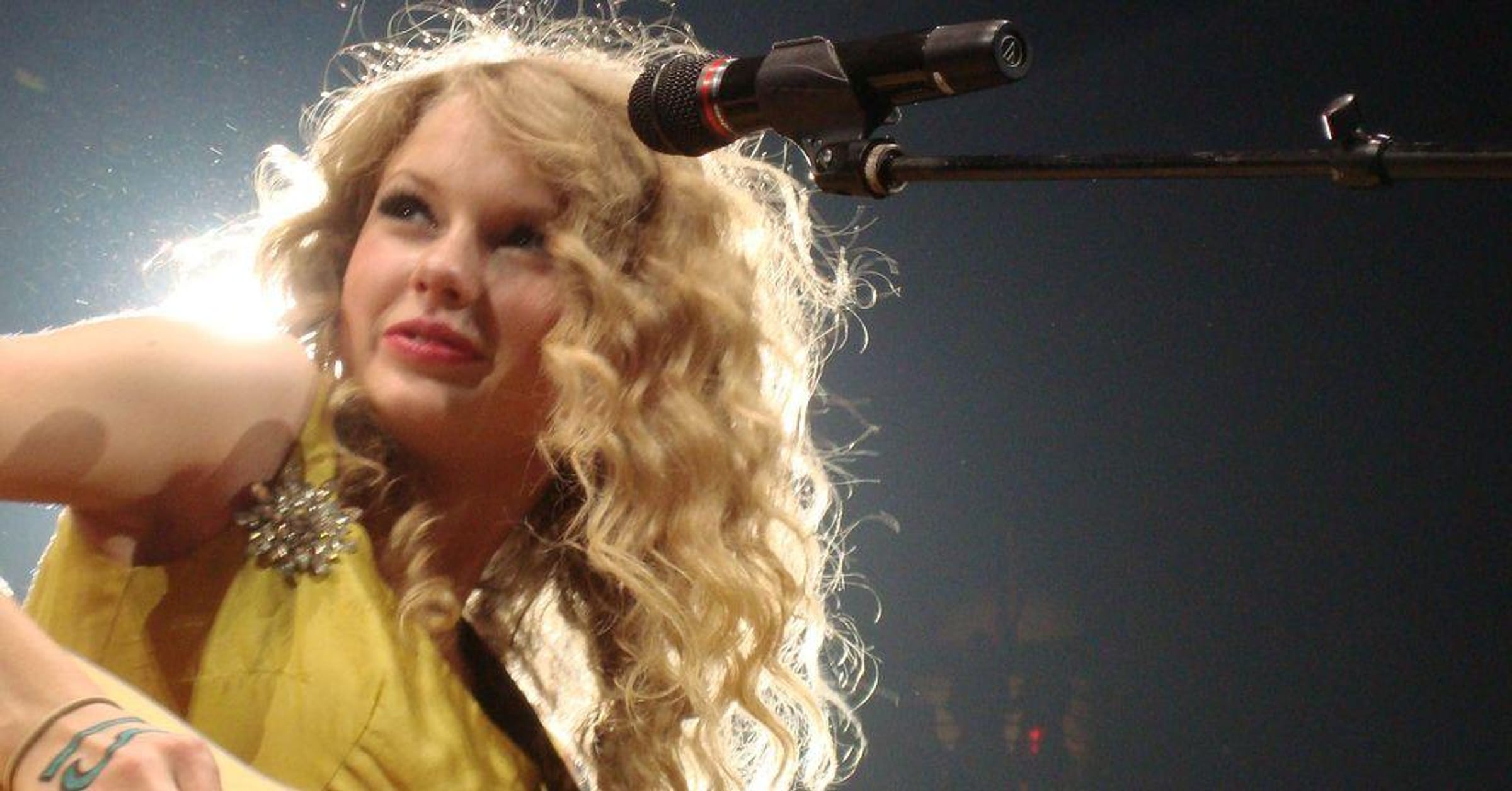 28 Best Taylor Swift Friendship Quotes From Song Lyrics