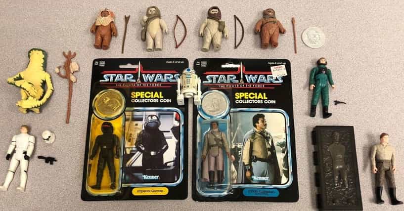 Star Wars Toys R Us Exclusive Complete Medal Set 1-4. Rare! 