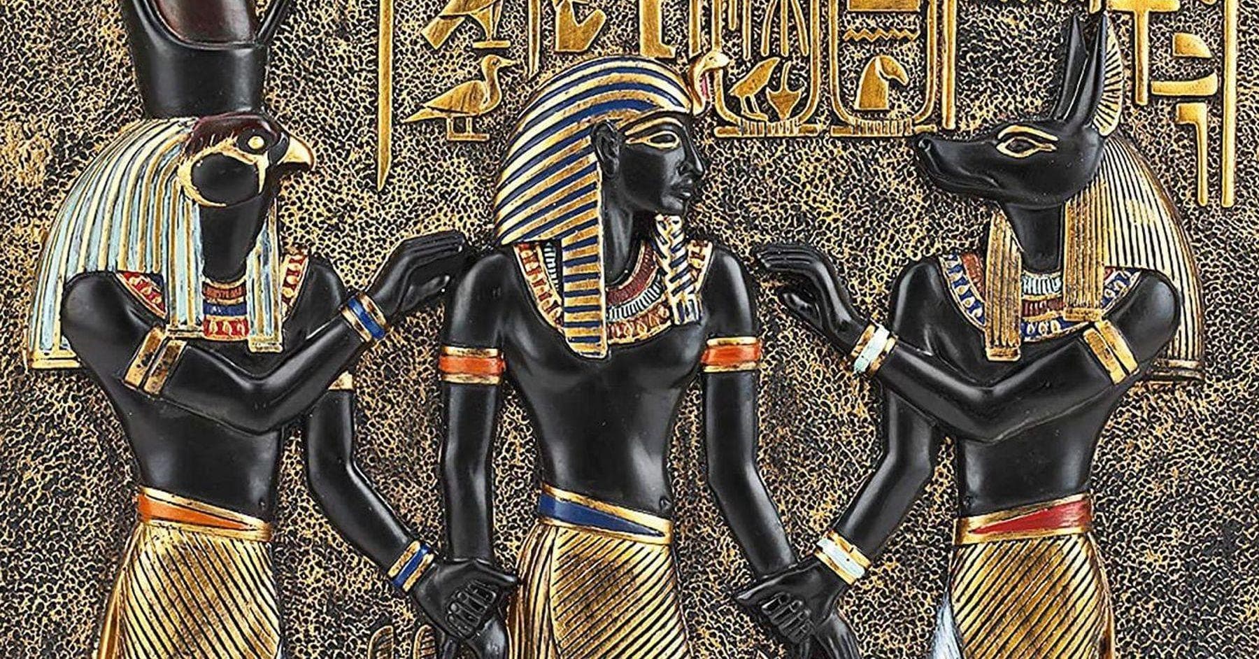 16 Ancient Egyptian Replicas That We Can't Wait To Show Off