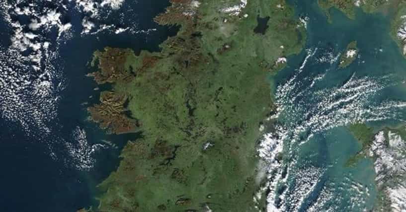 Famous Presenters from Ireland | List of Top Irish Presenters