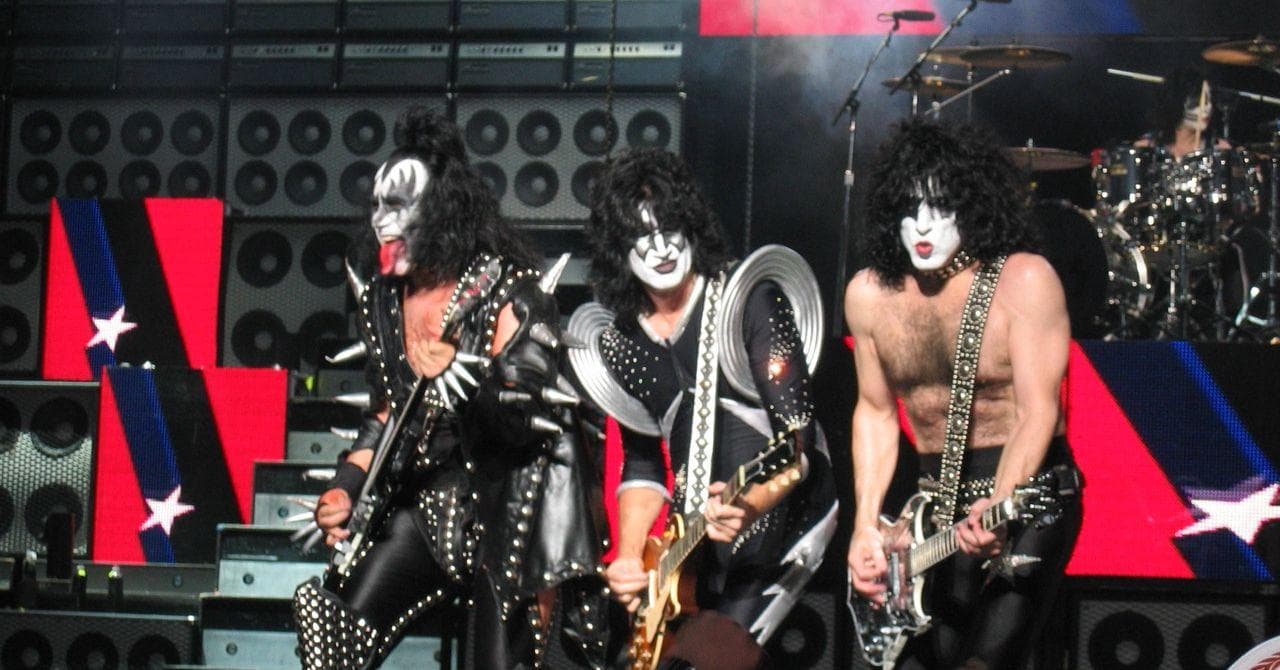 12 Stories About Rock Stars That Sound Made Up, But Aren't