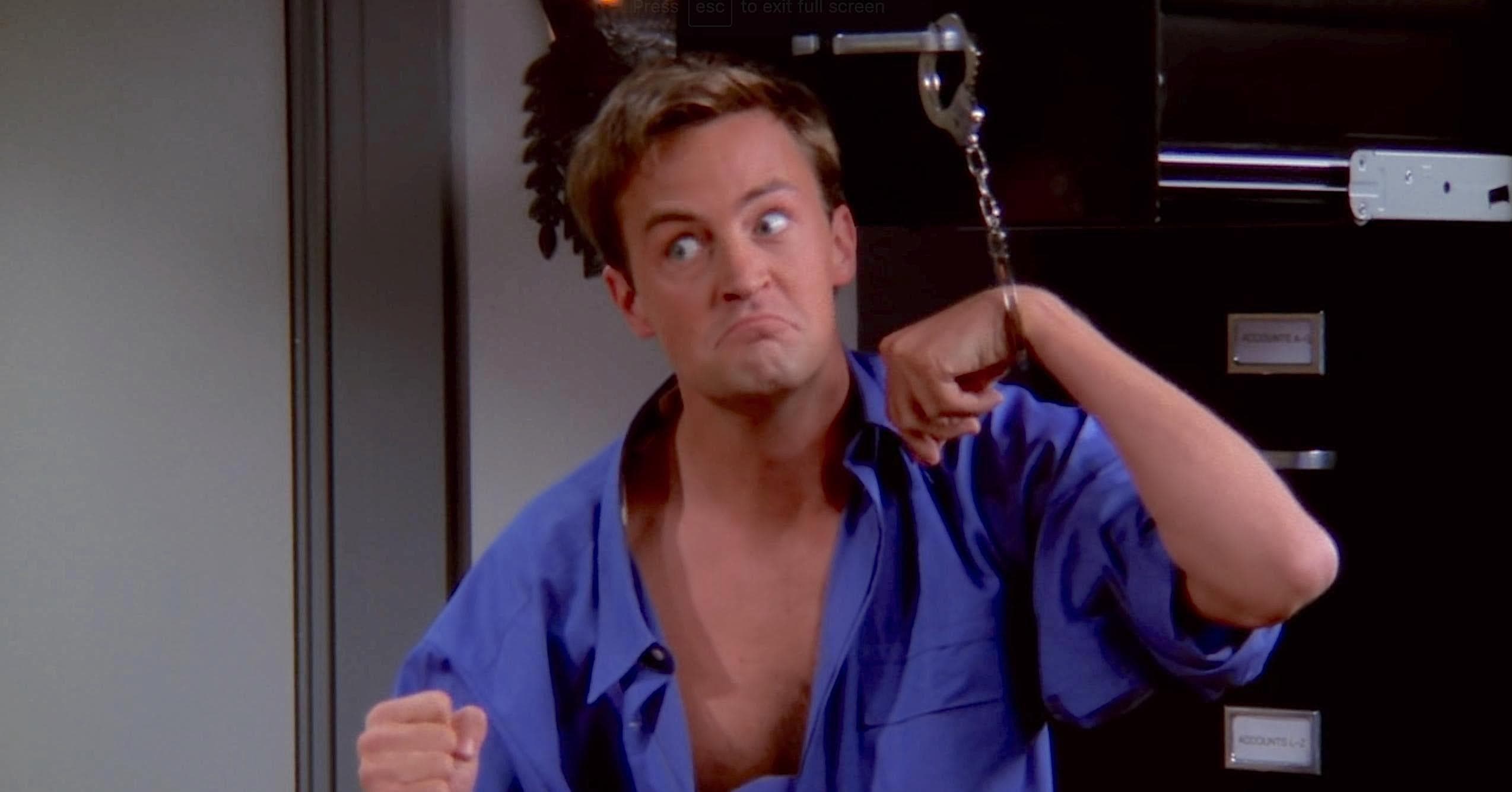 20 Times Chandler Bing Couldn't BE More Hilarious