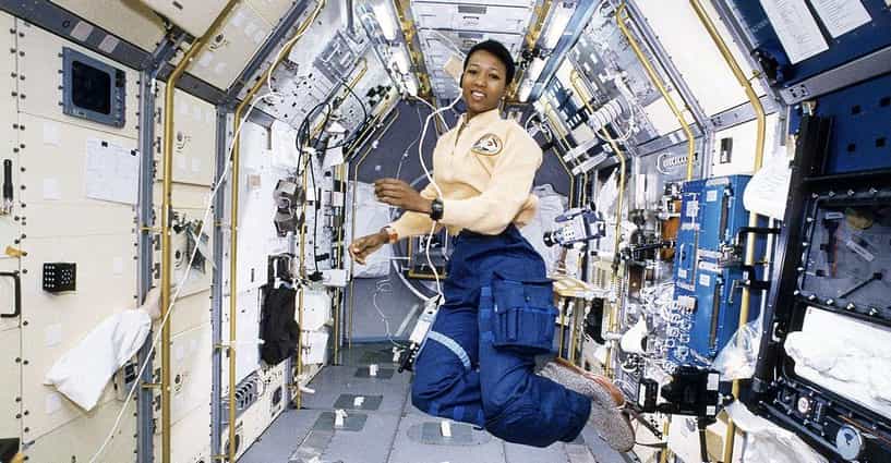 Ranking the 40+ Hottest Women Astronauts in NASA History