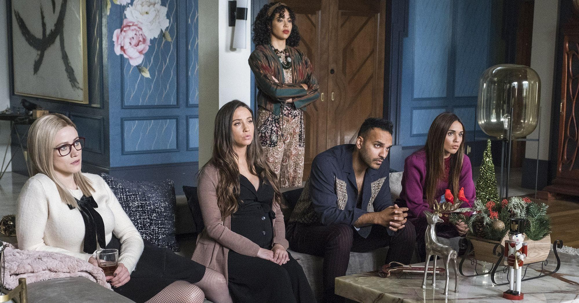 Watchworthy Fans Share The TV Show Cancellations They Never Got Over