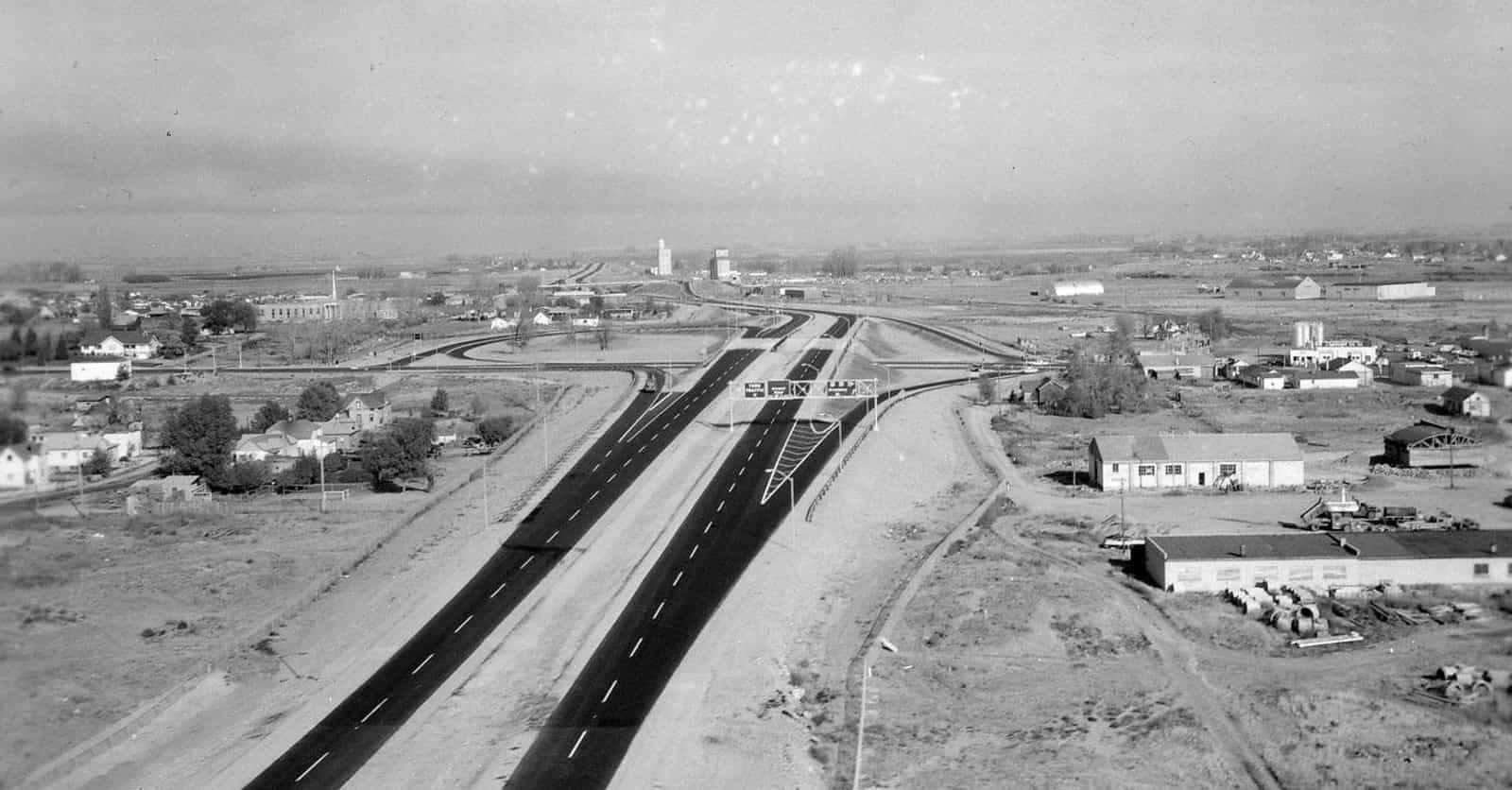 The Controversial Story Of The US Highway System, The Largest Construction Project In Human History