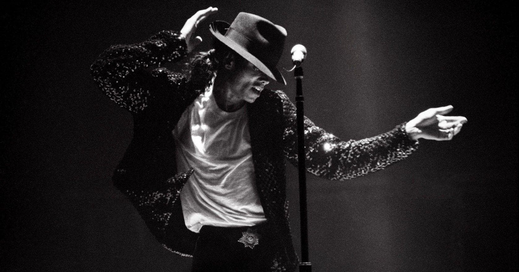 Inside Michael Jackson's Iconic First Moonwalk Onstage