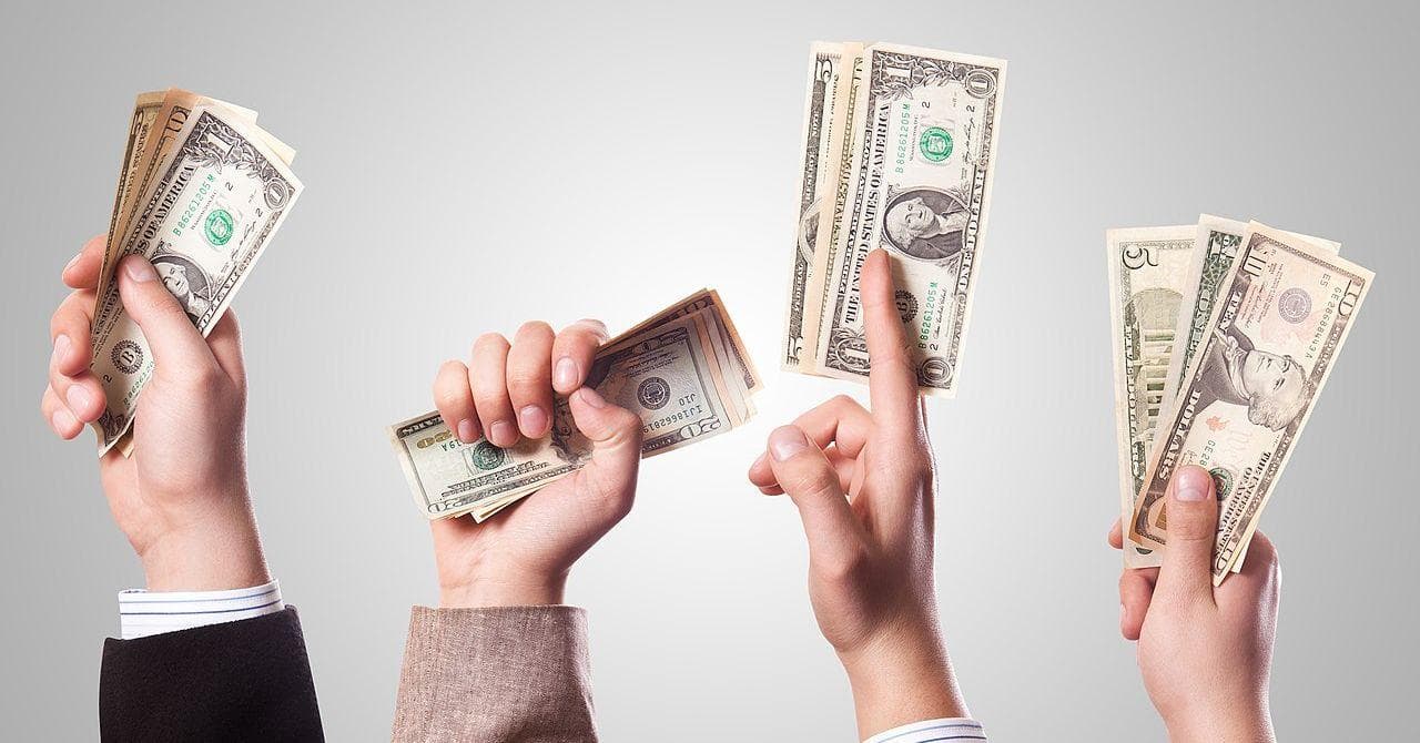 Jobs That Earn Over 500K A Year, According To The People That Work Them