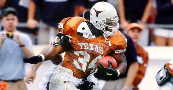 The Best Texas Longhorns Football Players Of All Time