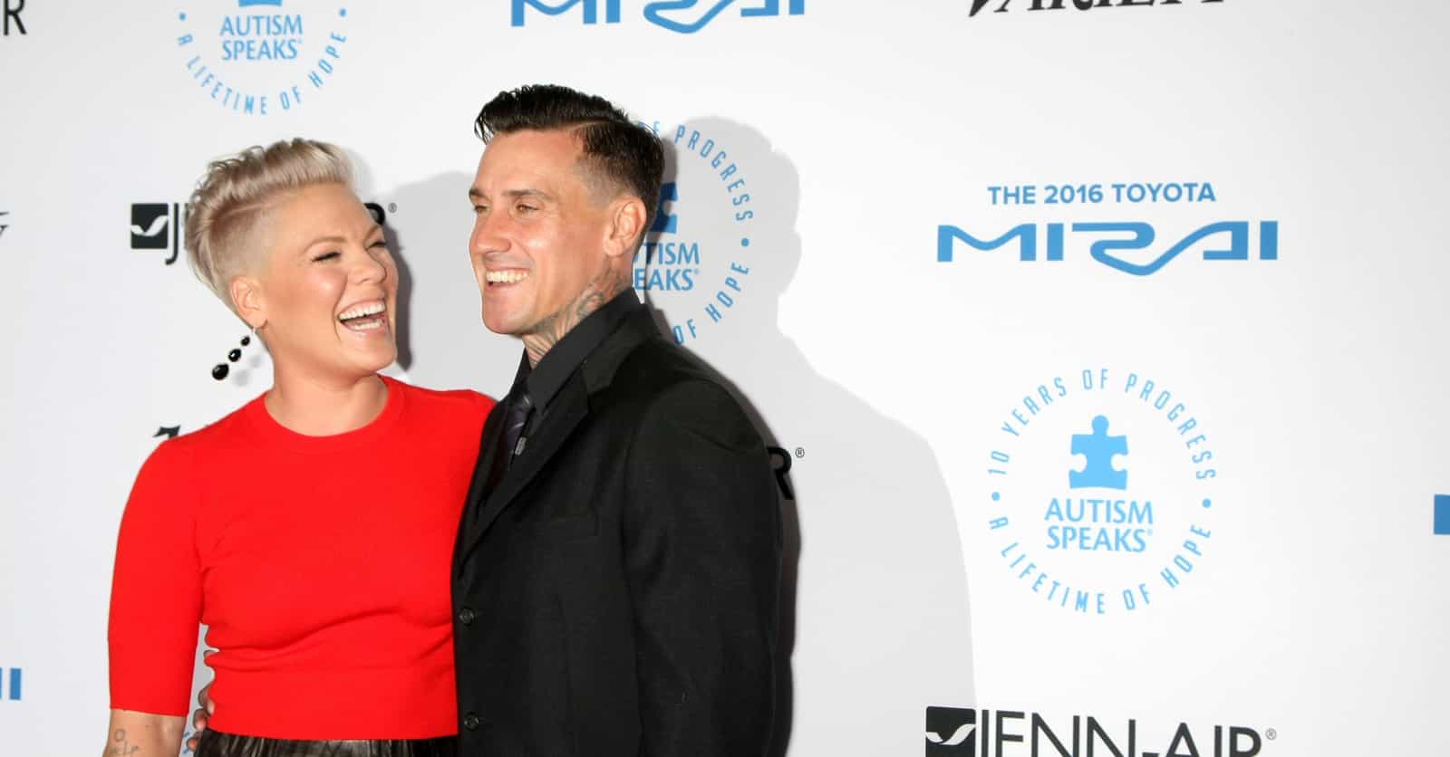 A Complete Timeline Of P!nk And Carey Hart's Relationship