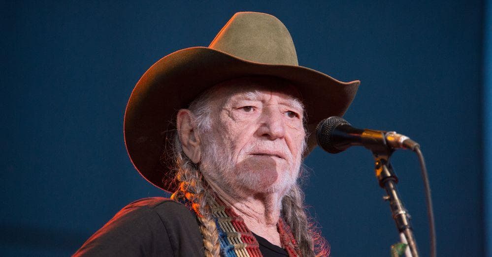 200+ Willie Nelson Songs, Ranked Best To Worst By Fans