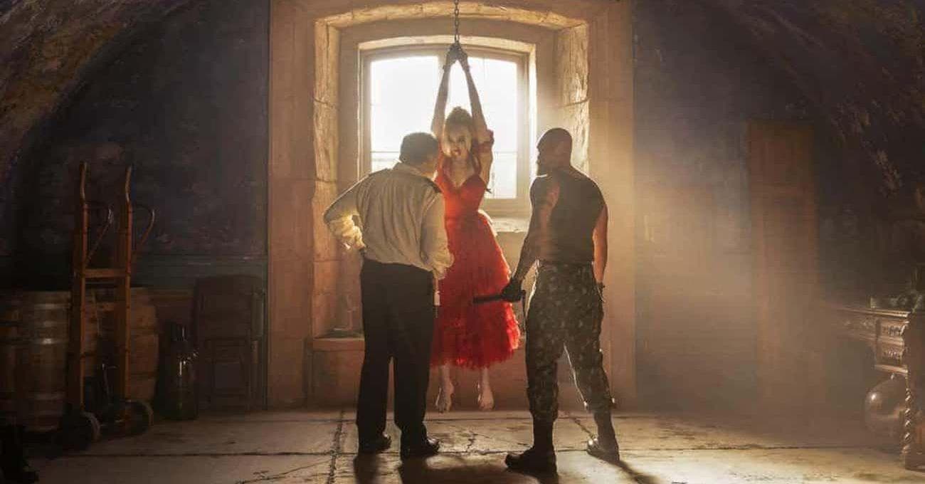 13 Scenes Where Actors Really Did The Work When They Could Have Easily Used A Body Double