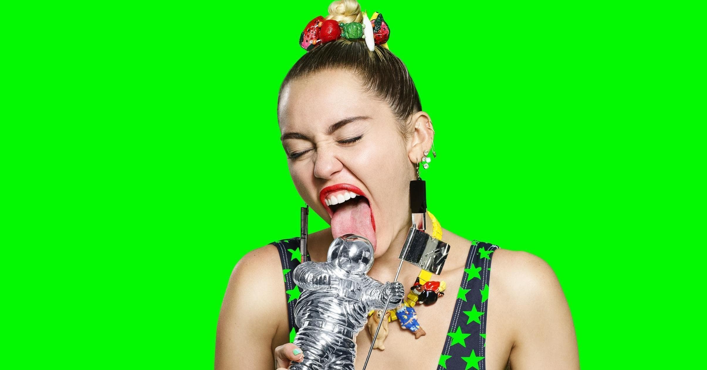 Disney Girls Gone Wild | List of Disney's Sexiest Female Stars