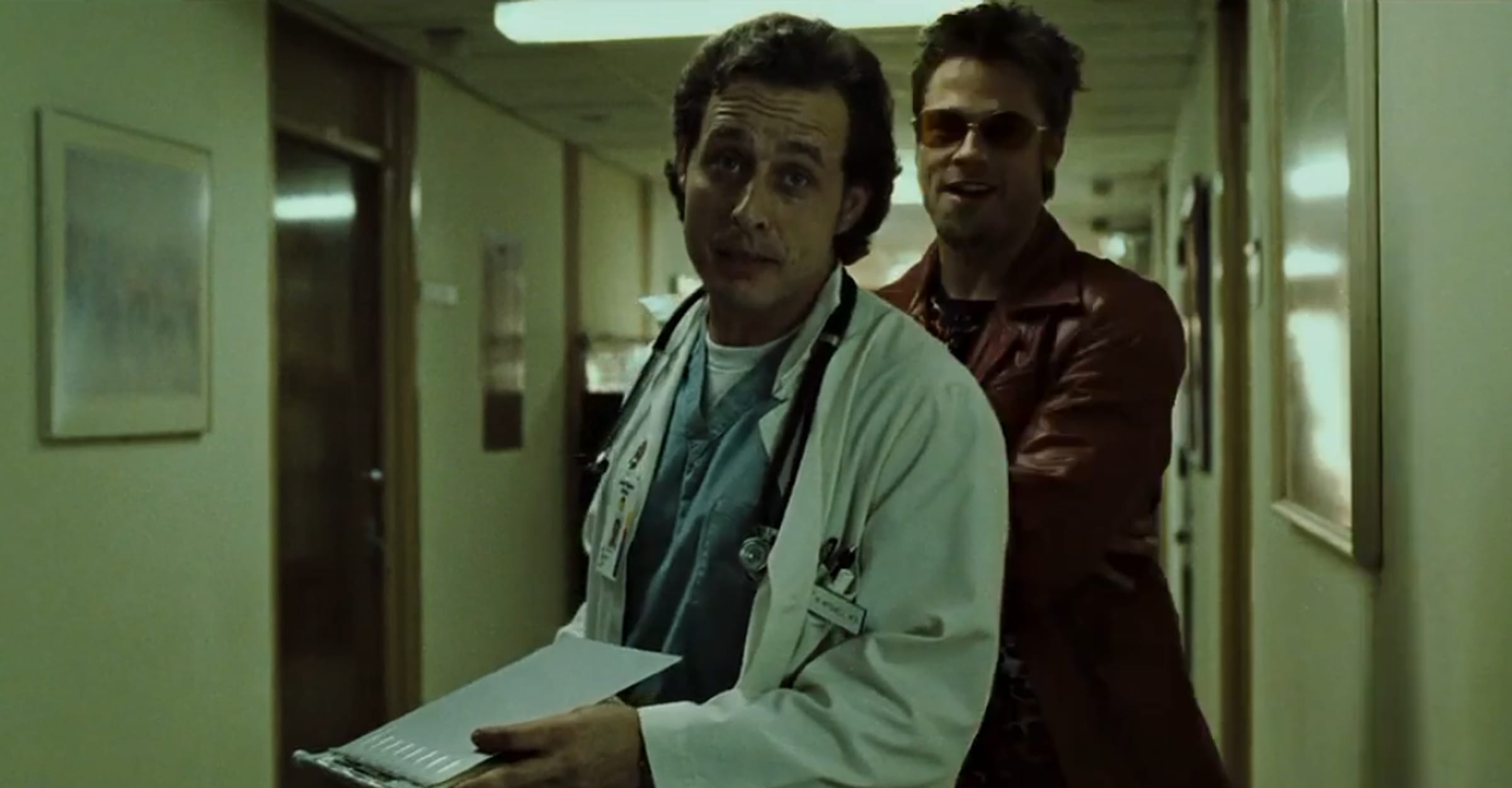 Fight Club' Plot Twist: Clues That Made It Obvious It Was Coming