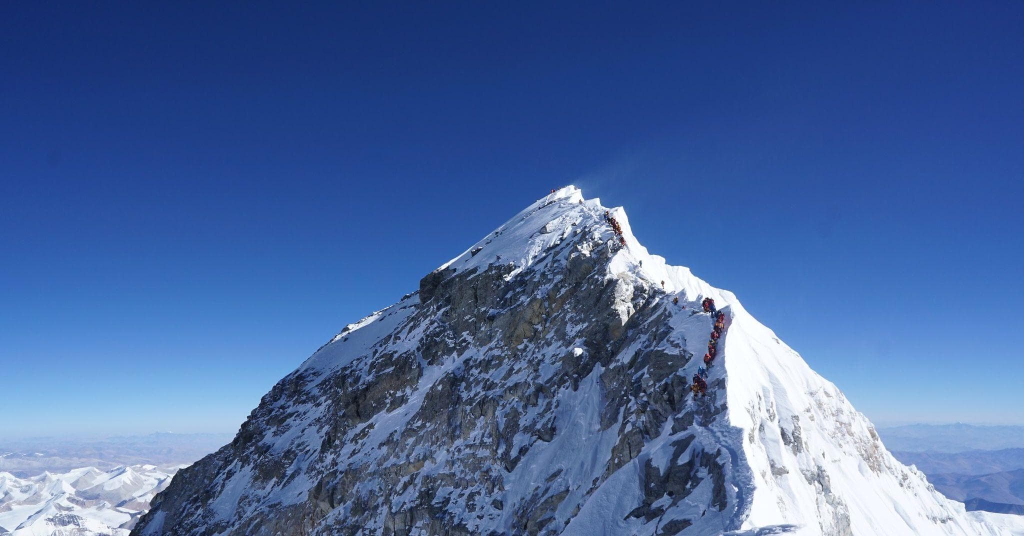 The highest peak is. 8848 Метров Эверест. Гора Джомолунгма. Эверест высокая гора. Самая высокая гора в мире Джомолунгма высота.