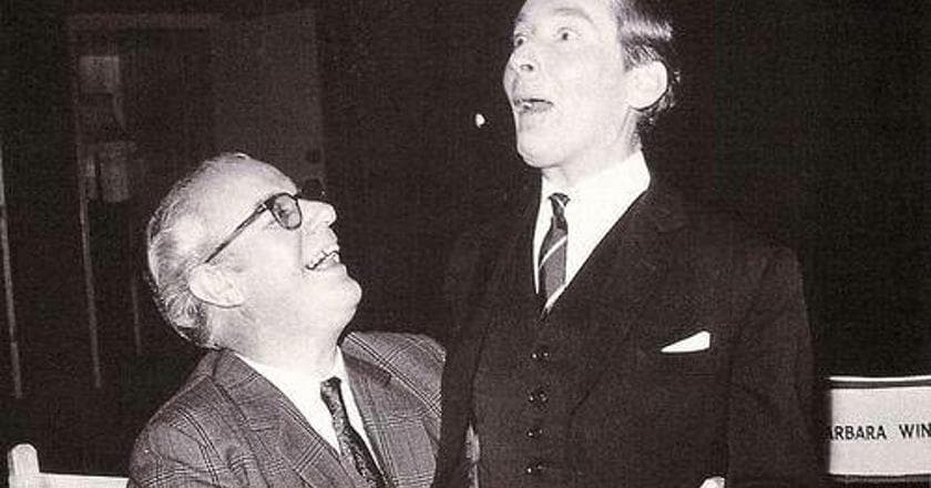 Carry On At Your Convenience Cast List Actors and Actresses from Carry