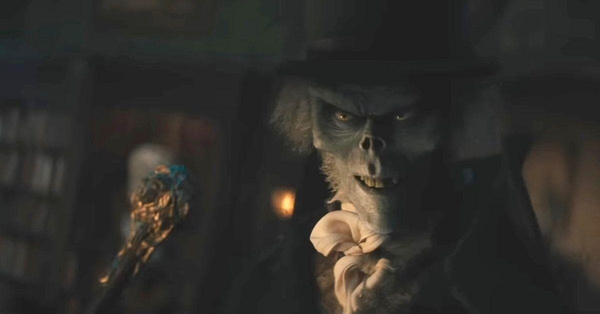 Small But Exhilarating Details From Movies Based On Beloved Disney Attractions And Rides