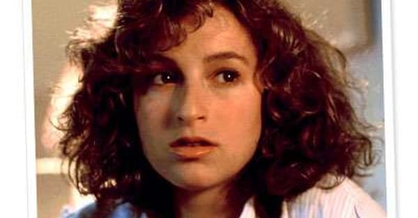 Most Beautiful Woman with Big Noses | Hottest Celebrities with Weird Noses