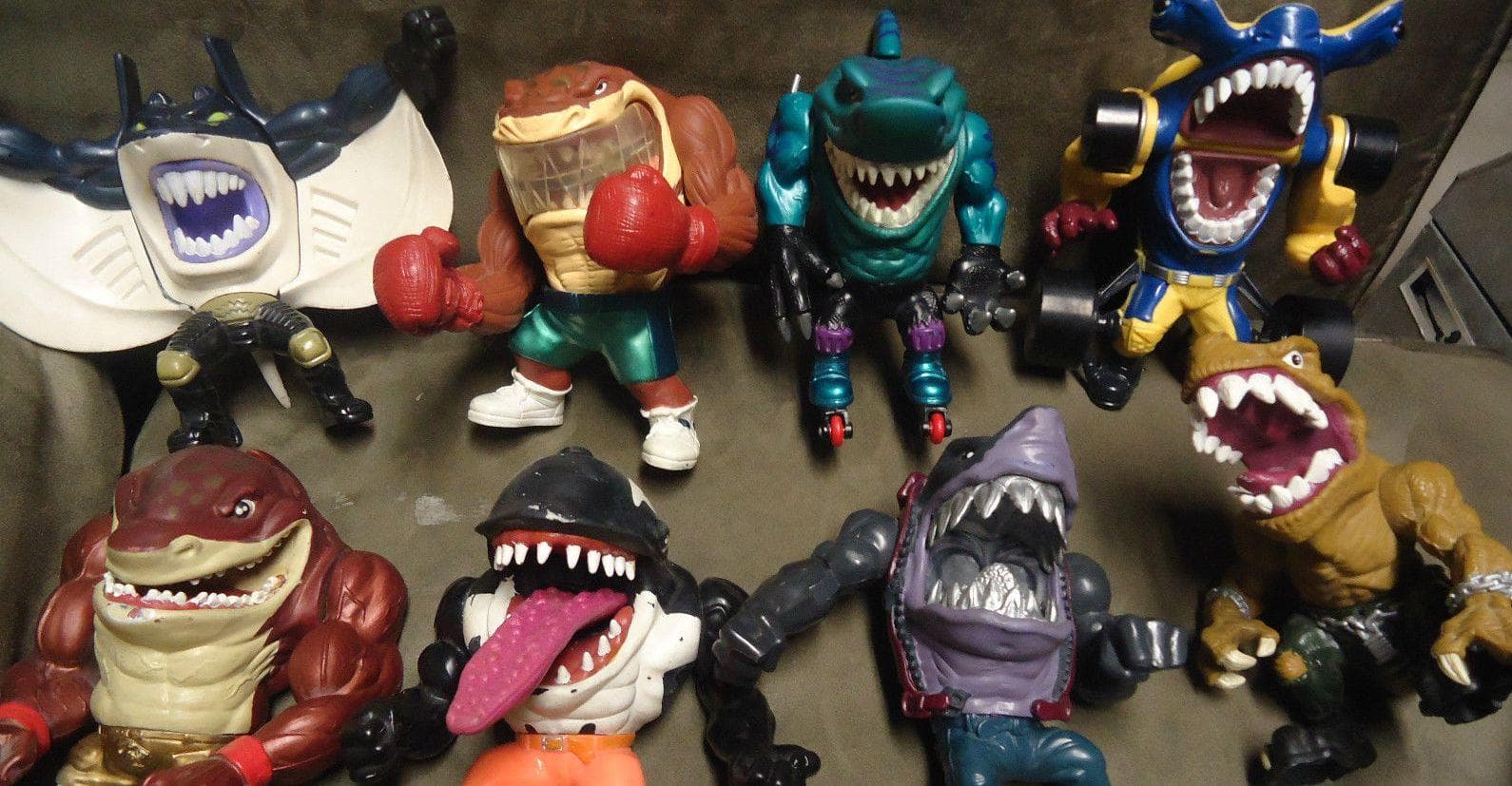 90s toys store small plastic monsters