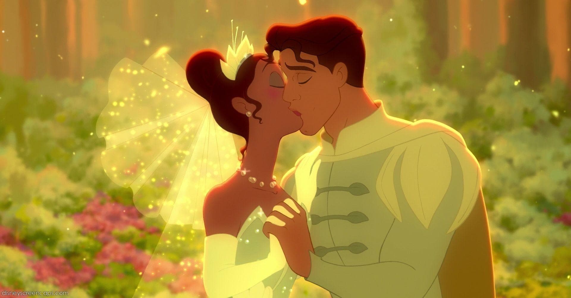 Disney Fans Share Small, Heartwarming Details About Their Favorite Animated Couples