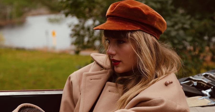 The Celebrities With Mercury In Capricorn