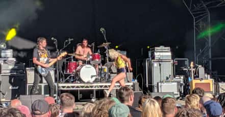 The 20 Best Songs By Amyl And The Sniffers, Ranked