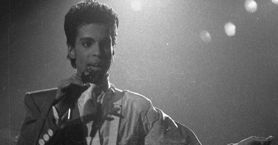 What Famous Singers Looked Like At The Beginning And The End Of Their Careers