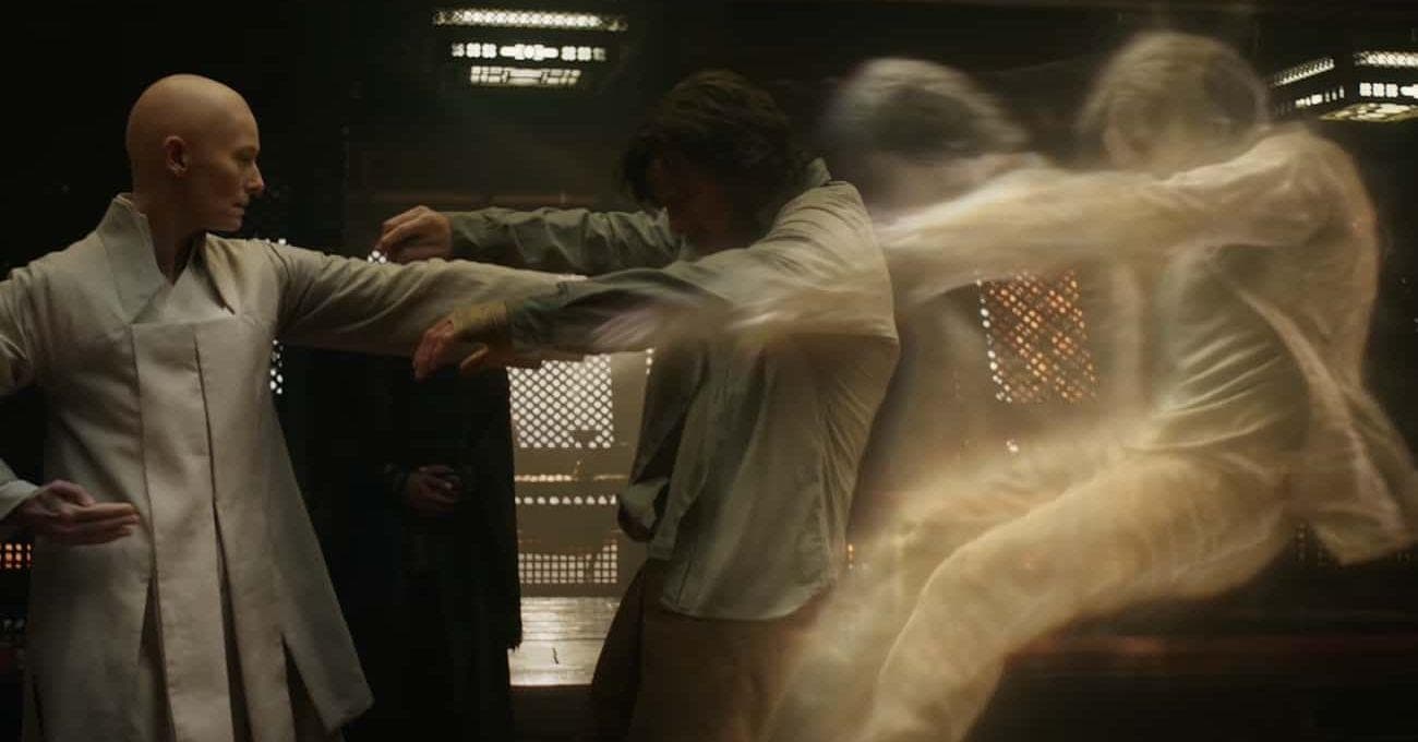 14 Superhero Movie Moments That Were Low-Key Power Moves