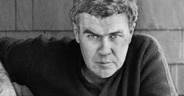 Best Raymond Carver Stories | List of Short Fiction by Carver