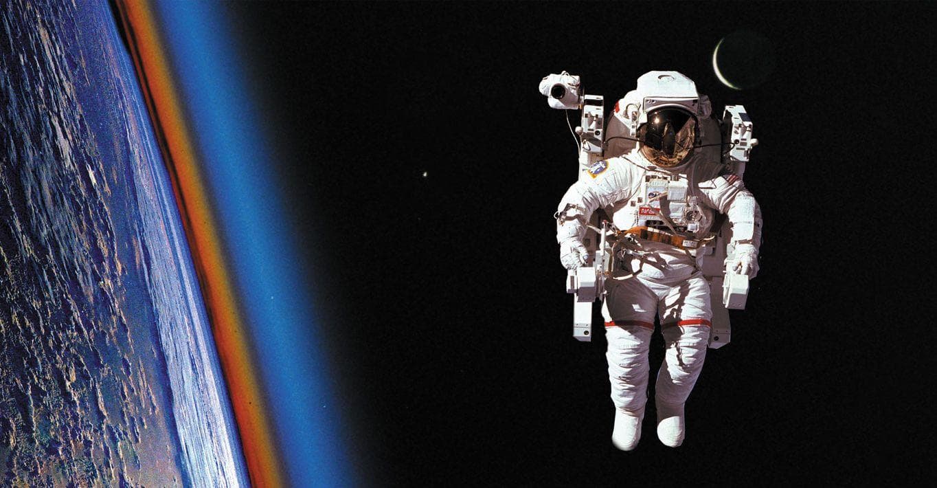 What Happens To A Dead Body In Space? (Realistically) 