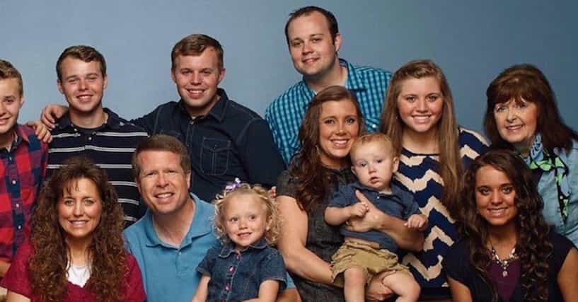 12 Normal Things That Are Off-Limits In The Duggar Family
