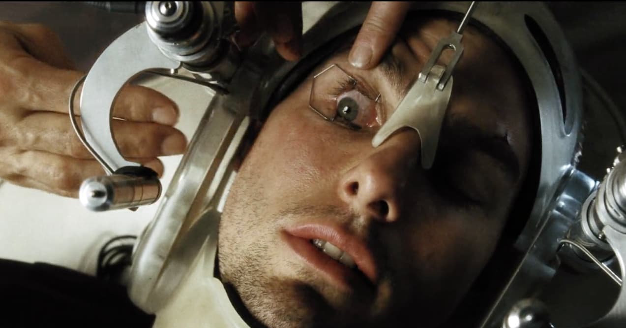 18 Movies Where A Severed Body Part Becomes A Key Plot Point