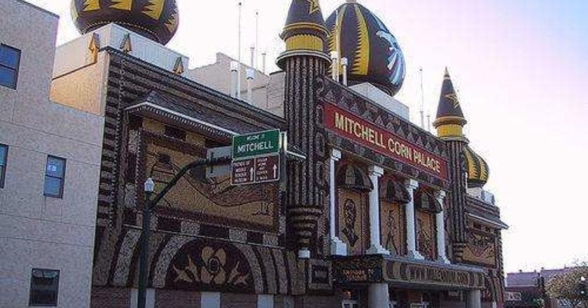 Moorish Revival Buildings | List Of Famous Moorish Revival Landmarks