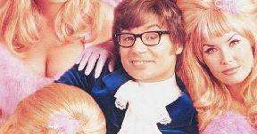 who is ashley i dating now