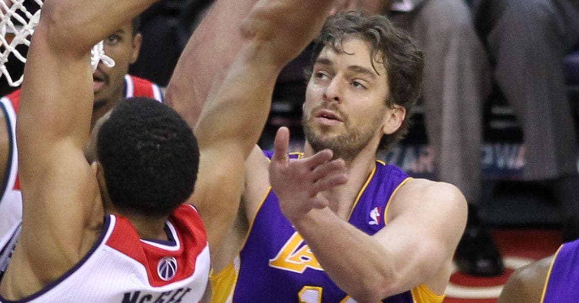 The 25+ Best Los Angeles Lakers Power Forwards Of All Time, Ranked By Fans