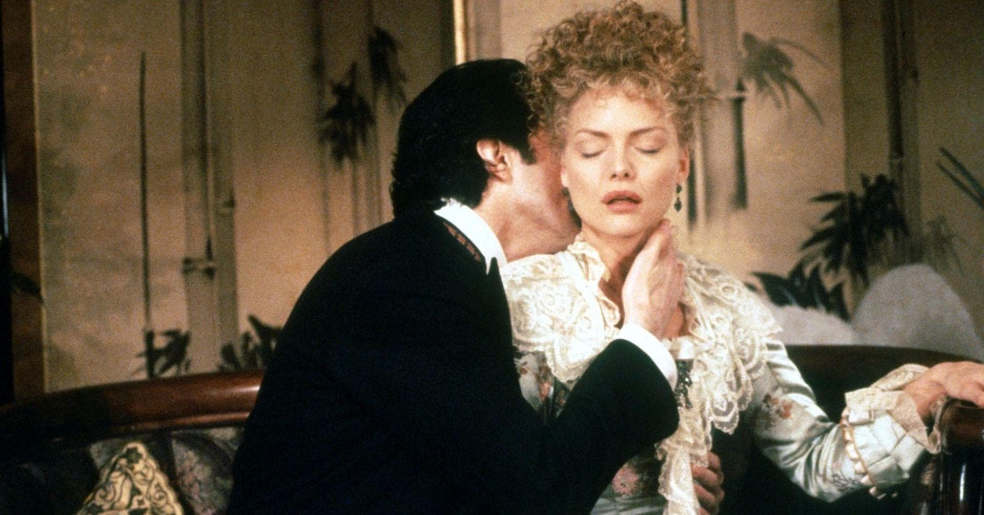 16 Great Movie Romances Where They Don't Get Together In The End