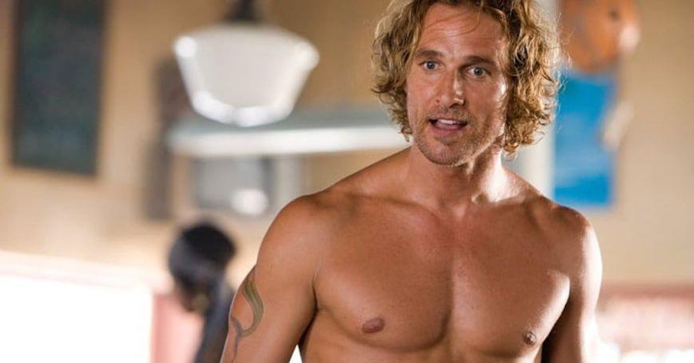 Hot guys: Men who lost their shirts