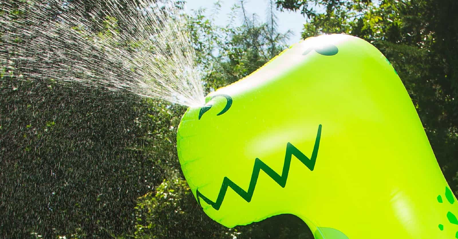 13 Backyard Water Toys That Are Sure To Keep The Kiddos Busy (For A Few Mins, At Least)