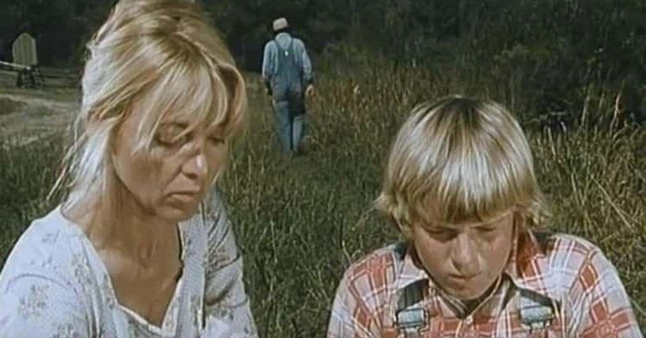 Watchworthy Readers Share The Unexpected Movie Moments That Made Them Cry Like A Baby