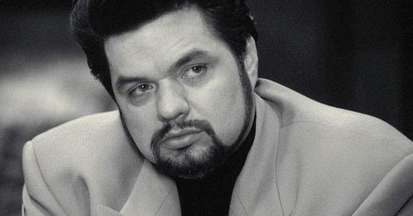 Famous Olivers | List of Famous People Named Oliver