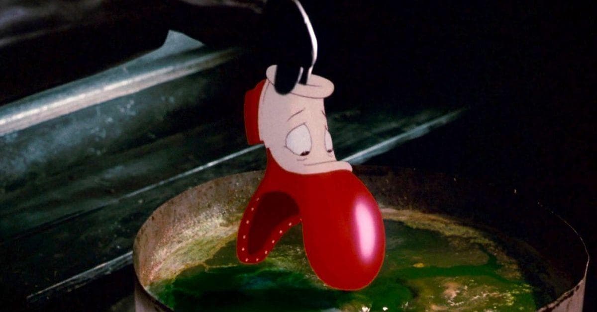 Film Fans Discuss The On-Screen Deaths That Continue To Haunt Them Long After The Movie Ended