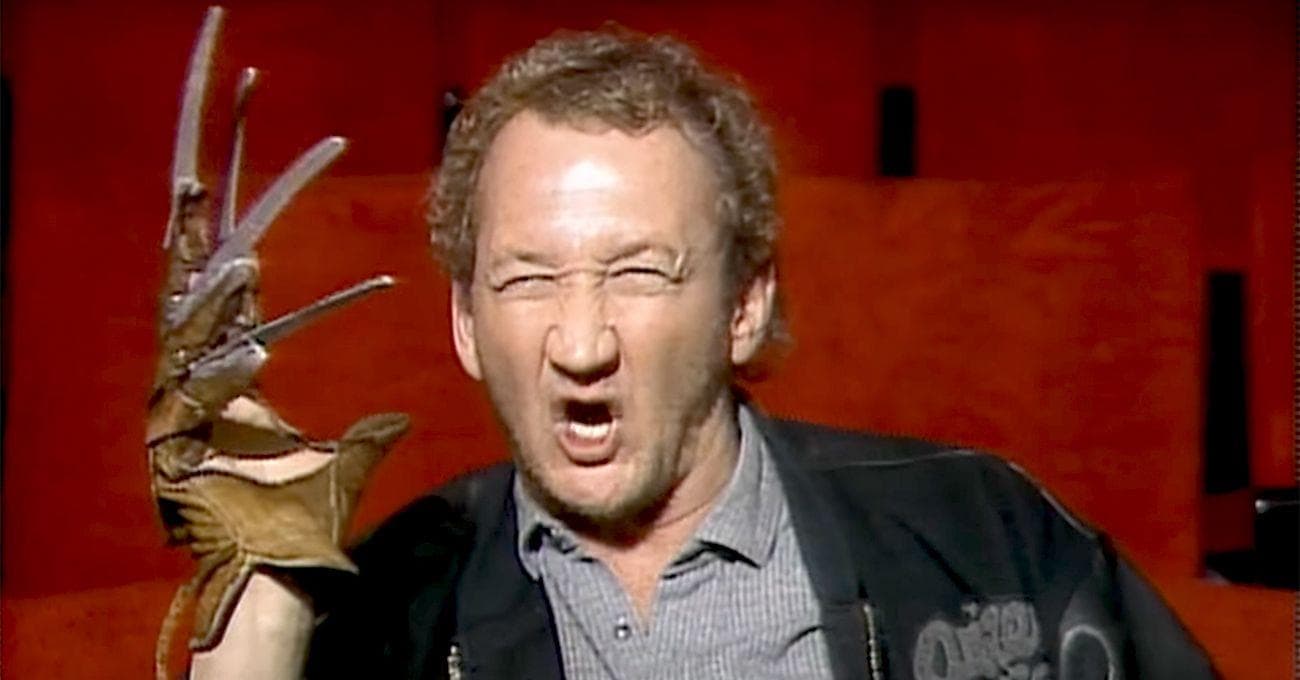 18 Hauntingly Hilarious Interviews With Horror Icons